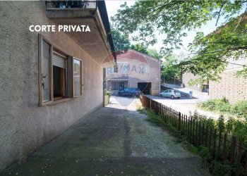 CORTILE - Appartamento VIA SAN MICHELE
 
3, Roccastrada - foto 35