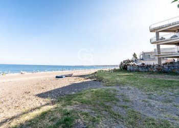 Foto 33 - Attività Commerciale VIA SPIAGGIA
 
111, Mascali - foto 33