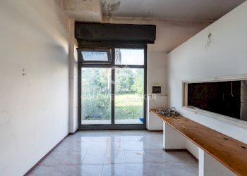 Foto 14 - Negozio via spiaggia
 
111, Mascali - foto 14