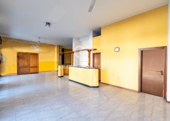 Foto 11 - Locale Commerciale via spiaggia
 
111, Mascali - foto 11