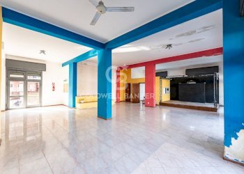 Foto 27 - Locale Commerciale via spiaggia
 
111, Mascali - foto 27