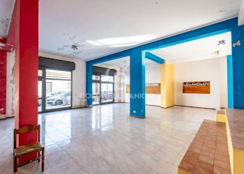 Foto 31 - Locale Commerciale via spiaggia
 
111, Mascali - foto 31