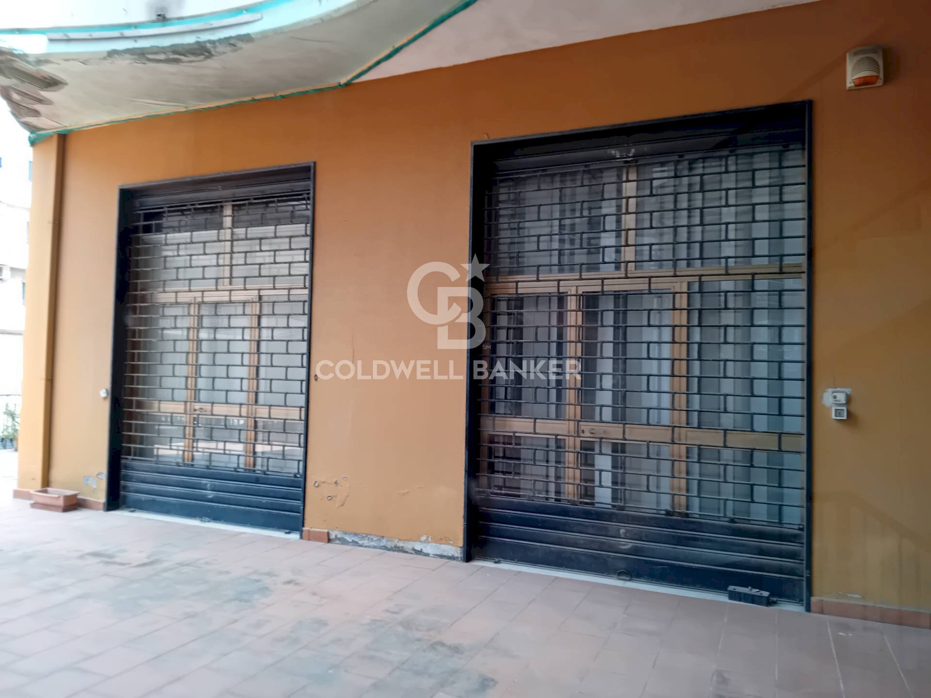 Foto 1 - Commercial Premises Via Vittorio Sardella
 
18, Acireale - photo 1