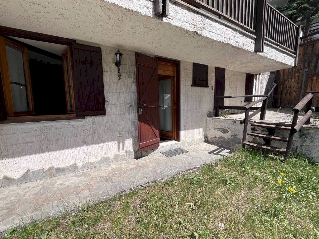 Giardino - Trilocale via Clotes, 55, Sauze d'Oulx - foto 1