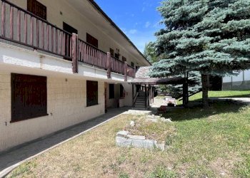 Facciata - Trilocale via Clotes, 55, Sauze d'Oulx - foto 7