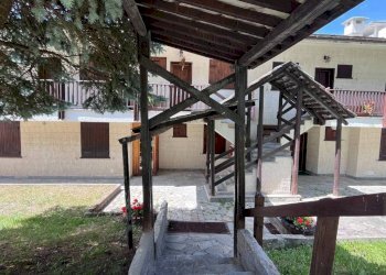 Facciata - Trilocale via Clotes, 55, Sauze d'Oulx - foto 10