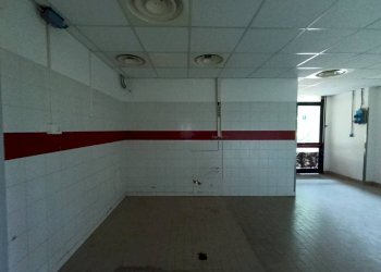 Interno non residenziale - Negozio via Giuseppe Di Vittorio, Castel Maggiore - foto 32