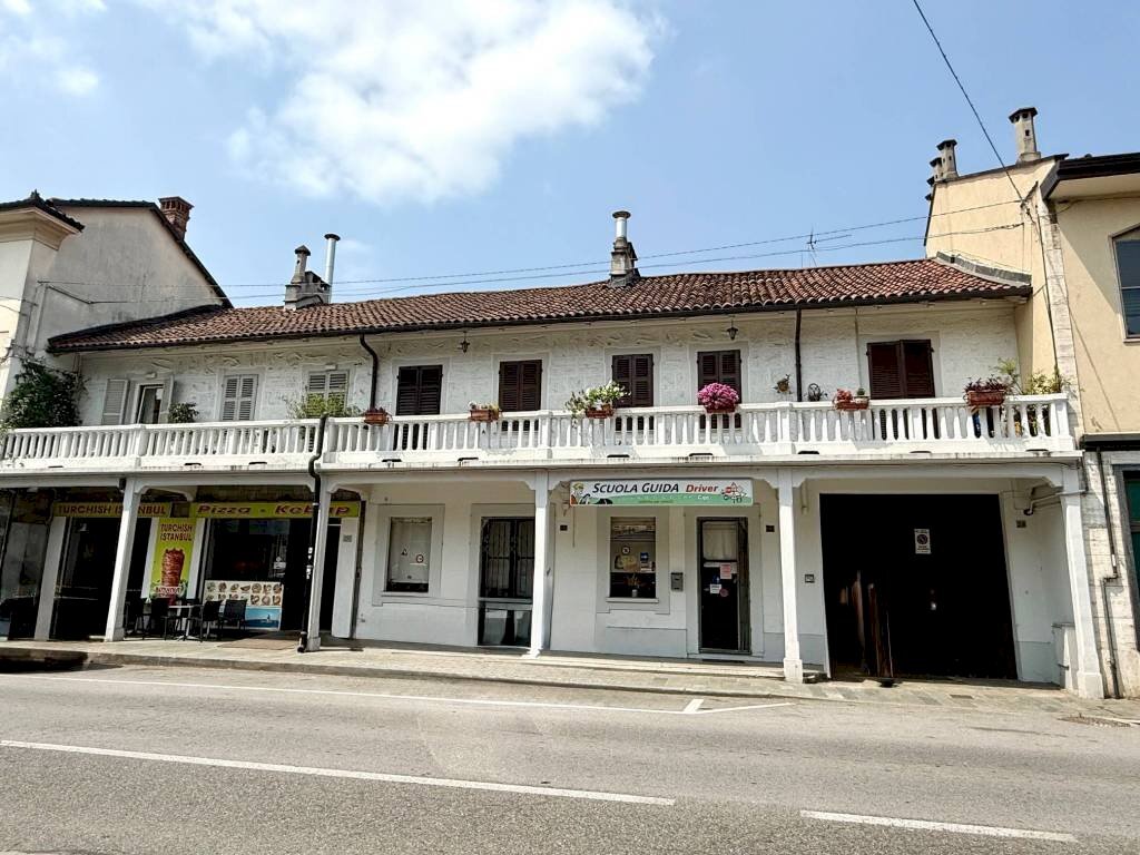 Facciata - Appartamento via Fratelli Vercelli, 39, Carmagnola - foto 3