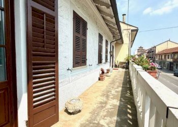 Terrazzo - Appartamento via Fratelli Vercelli, 39, Carmagnola - foto 13