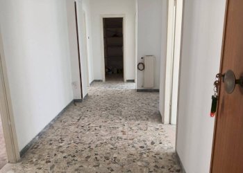 Corridoio - Trilocale via Benci e Gatti, Civitavecchia - foto 7