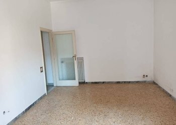 Camera da letto - Bilocale viale Etruria, Civitavecchia - foto 5