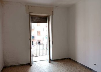 Camera da letto - Bilocale viale Etruria, Civitavecchia - foto 17