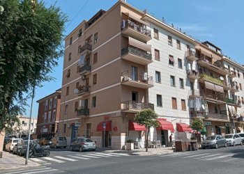 Facciata - Bilocale viale Etruria, Civitavecchia - foto 1