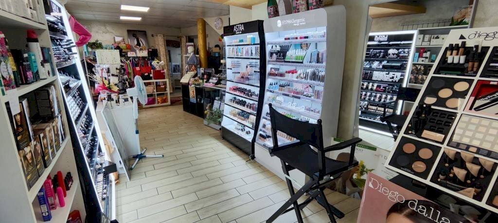 Interno non residenziale - Attività Commerciale via Bettoia, 50, Caluso - foto 2