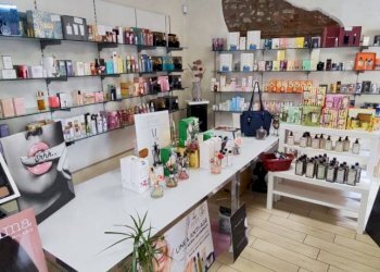 Interno non residenziale - Attività Commerciale via Bettoia, 50, Caluso - foto 1