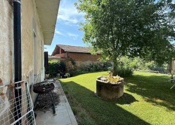 Giardino - Appartamento via Giacomo Matteotti, 16, Mongrando - foto 2