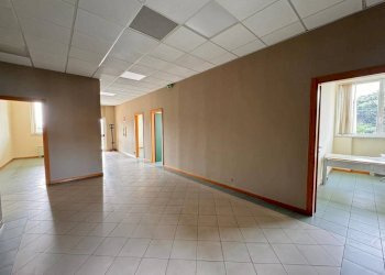 Interno non residenziale - Ufficio via Angelo Carrara, Genova (zona Quarto) - foto 6