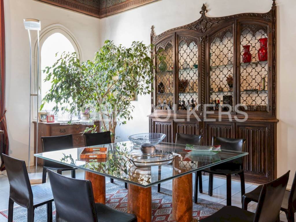 Salone - Appartamento via Alberto Leardi, Casale Monferrato - foto 3