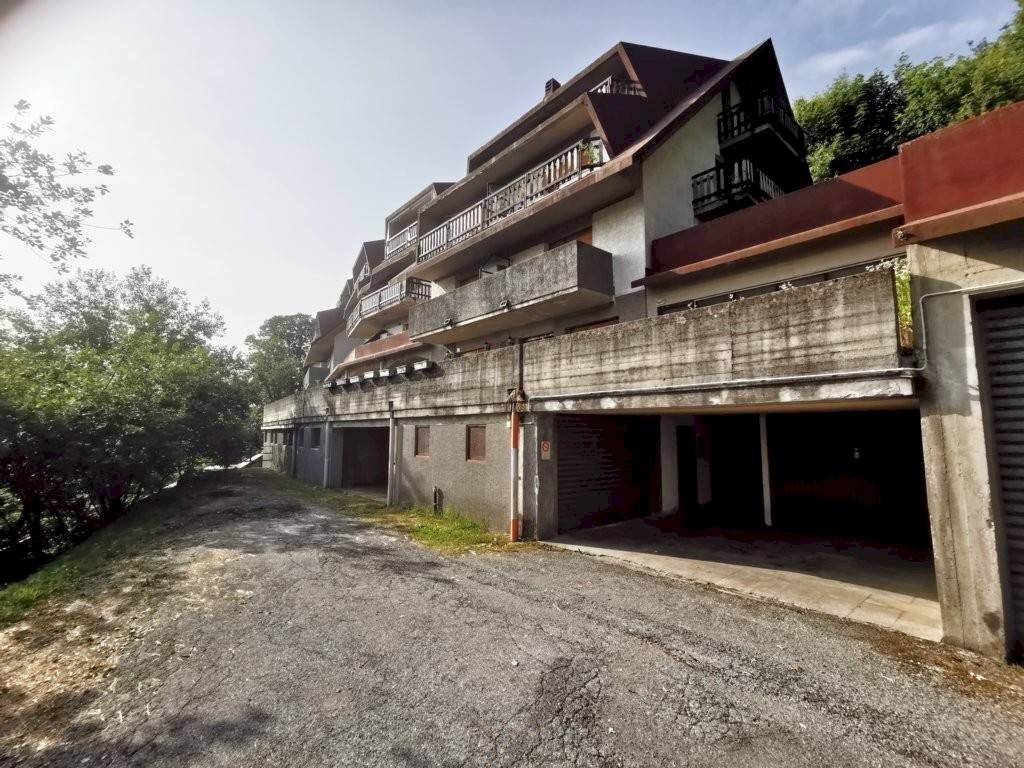 Facciata - Bilocale via San Grato, Viola - foto 3