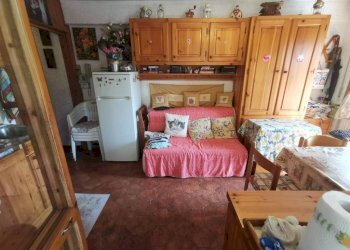 Salone - Bilocale via San Grato, Viola - foto 13