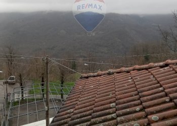 Independent house Via Belvedere, 4 
 Collagna, Ventasso - photo 10