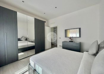 Appartamento Via Pippo Garibaldi, Savona (zona Villapiana) - foto 11