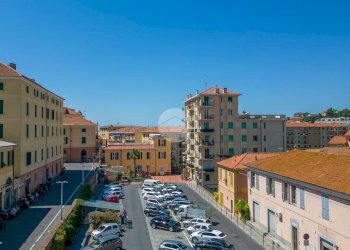 Negozio Piazza Mameli, Imperia - foto 3