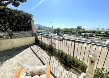 Two-room apartment Viale Giacomo Matteotti, Imperia - photo 20