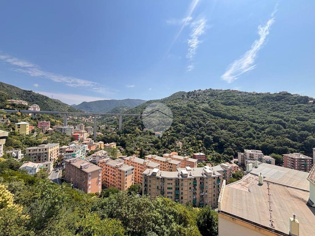 Four-room apartment Via Giacomo Grasso, Genova (neighborhood Borgoratti) - photo 3