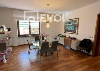 Foto 7 - Villa via Roma
 
1, San Daniele del Friuli - foto 7