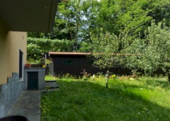 Giardino - Villa via Giuseppe Verdi, Orino - foto 7