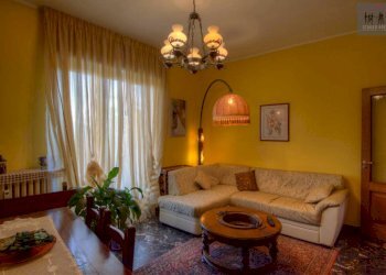 Salone - Quadrilocale via San Bernardo, 3, Mondovì - foto 2