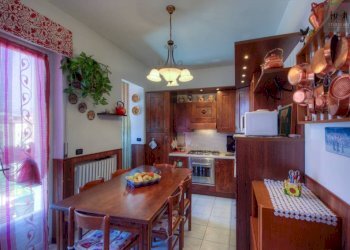 Cucina - Quadrilocale via San Bernardo, 3, Mondovì - foto 9