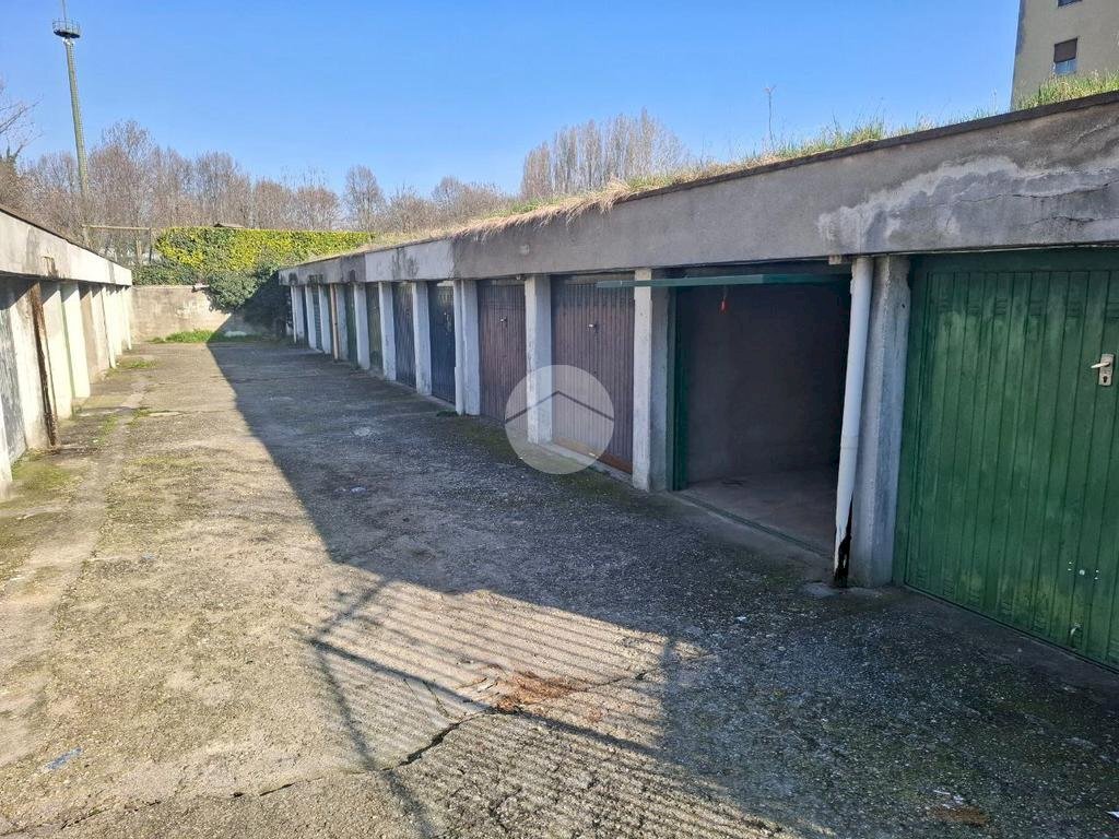 Box via Gramsci, Pessano con Bornago - foto 3