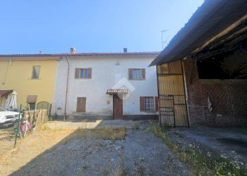 Semi-detached house Viale di Rivalta, Tortona - photo 1