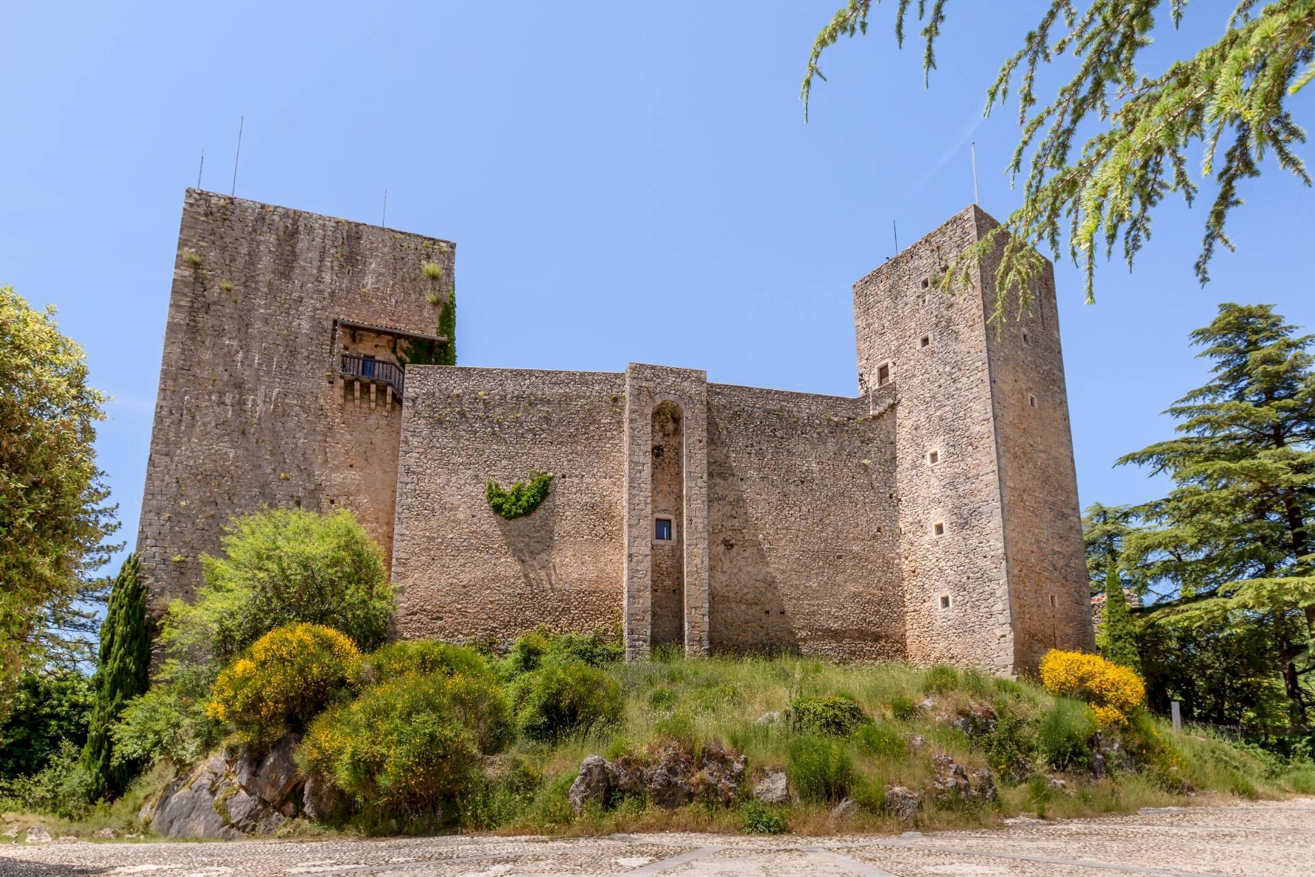 Foto 1 - Castello Largo Castello, Pereto - foto 1