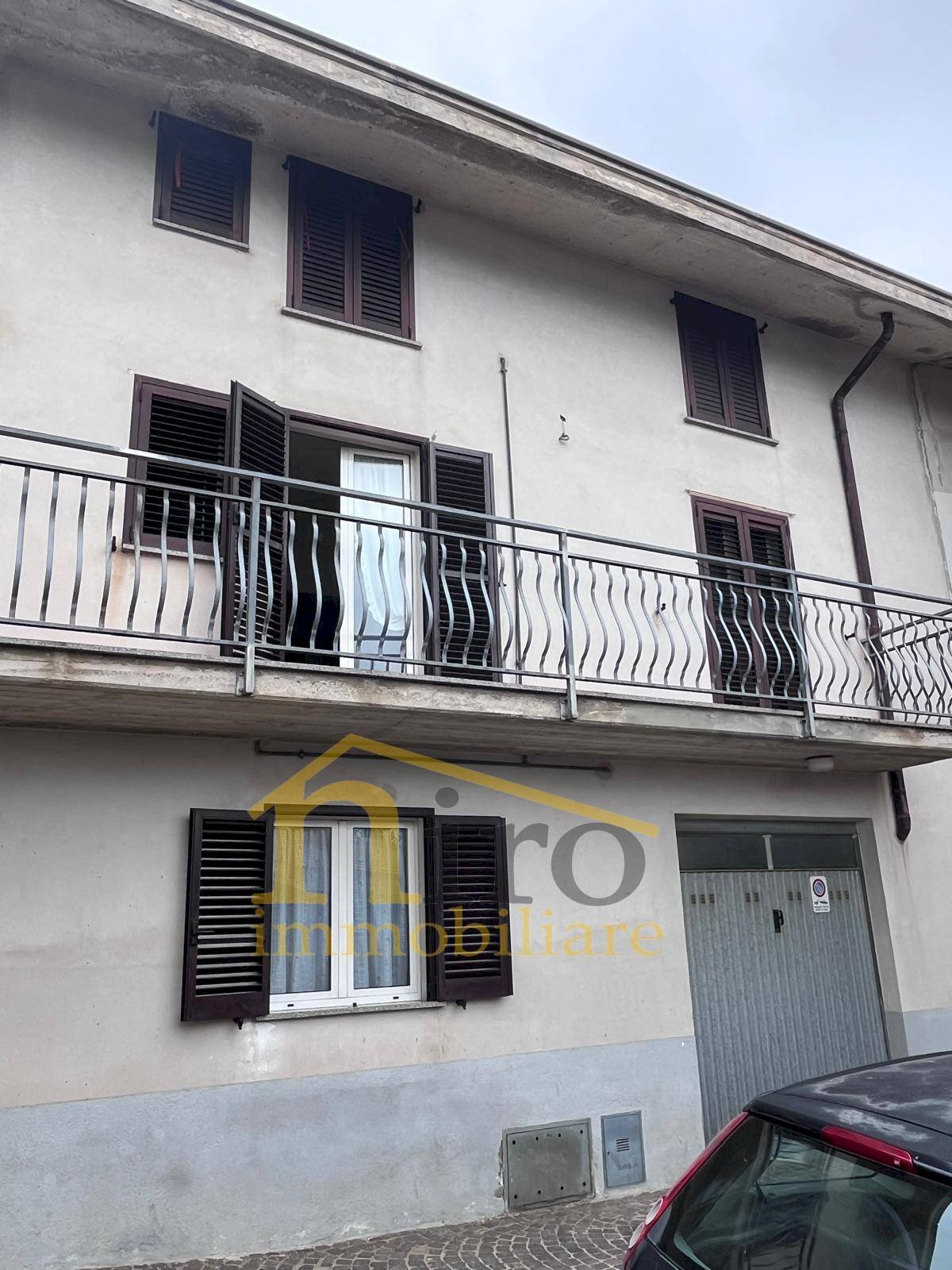 Foto 1 - Independent house Rocca Santa Maria - photo 1