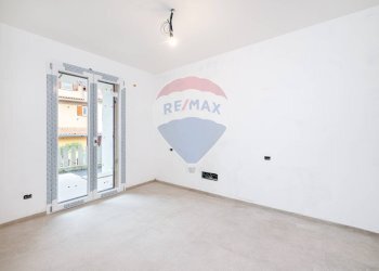 Stanza vuota - Trilocale VIA ACHILLE GRANDI
 
1/B, Monterotondo - foto 4