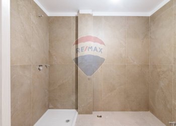 Bagno - Trilocale VIA ACHILLE GRANDI
 
1/B, Monterotondo - foto 9