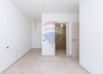 Stanza vuota - Trilocale VIA ACHILLE GRANDI
 
1/B, Monterotondo - foto 19