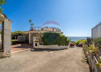 INGRESSO VILLA - Villa Lungomare Cristoforo Colombo
 
750, Palermo - foto 17