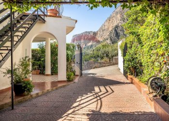 Casa all\'aperto - Villa Lungomare Cristoforo Colombo
 
750, Palermo - foto 22