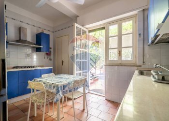 Cucina - Villa Lungomare Cristoforo Colombo
 
750, Palermo - foto 23