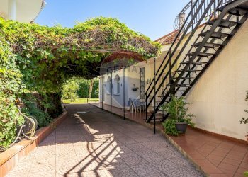 Terrazza - Villa Lungomare Cristoforo Colombo
 
750, Palermo - foto 24