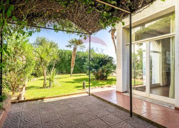 Giardino - Villa Lungomare Cristoforo Colombo
 
750, Palermo - foto 41