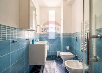 Bagno - Villa Lungomare Cristoforo Colombo
 
750, Palermo - foto 57