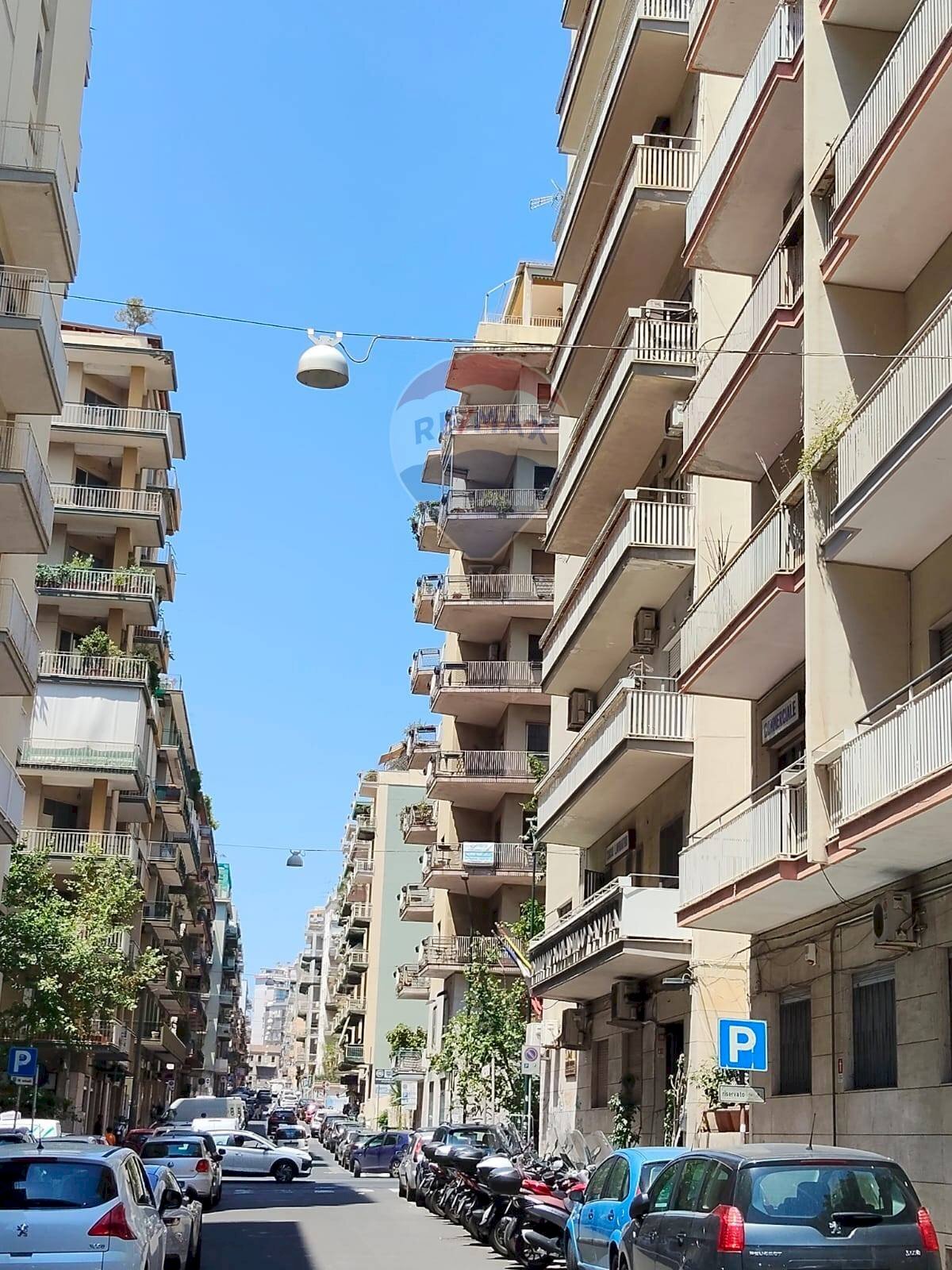 Edificio all\'aperto - Ufficio Via Napoli
 
117, Catania - foto 1