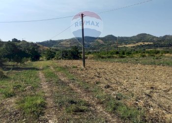 Vista delle montagne - Terreno agricolo Contrada Santa Croce
snc, Mineo - foto 8