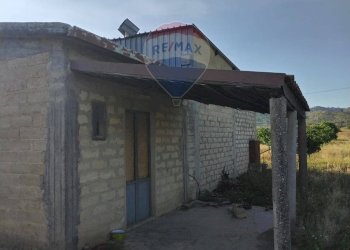 Casa all\'aperto - Terreno agricolo Contrada Camemi
snc, Mineo - foto 13