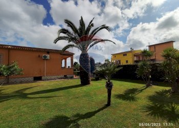 Giardino - Villa via Gubbio
 
1, Nettuno - foto 8